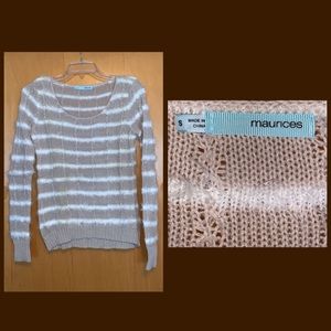 Lightweight sweater.